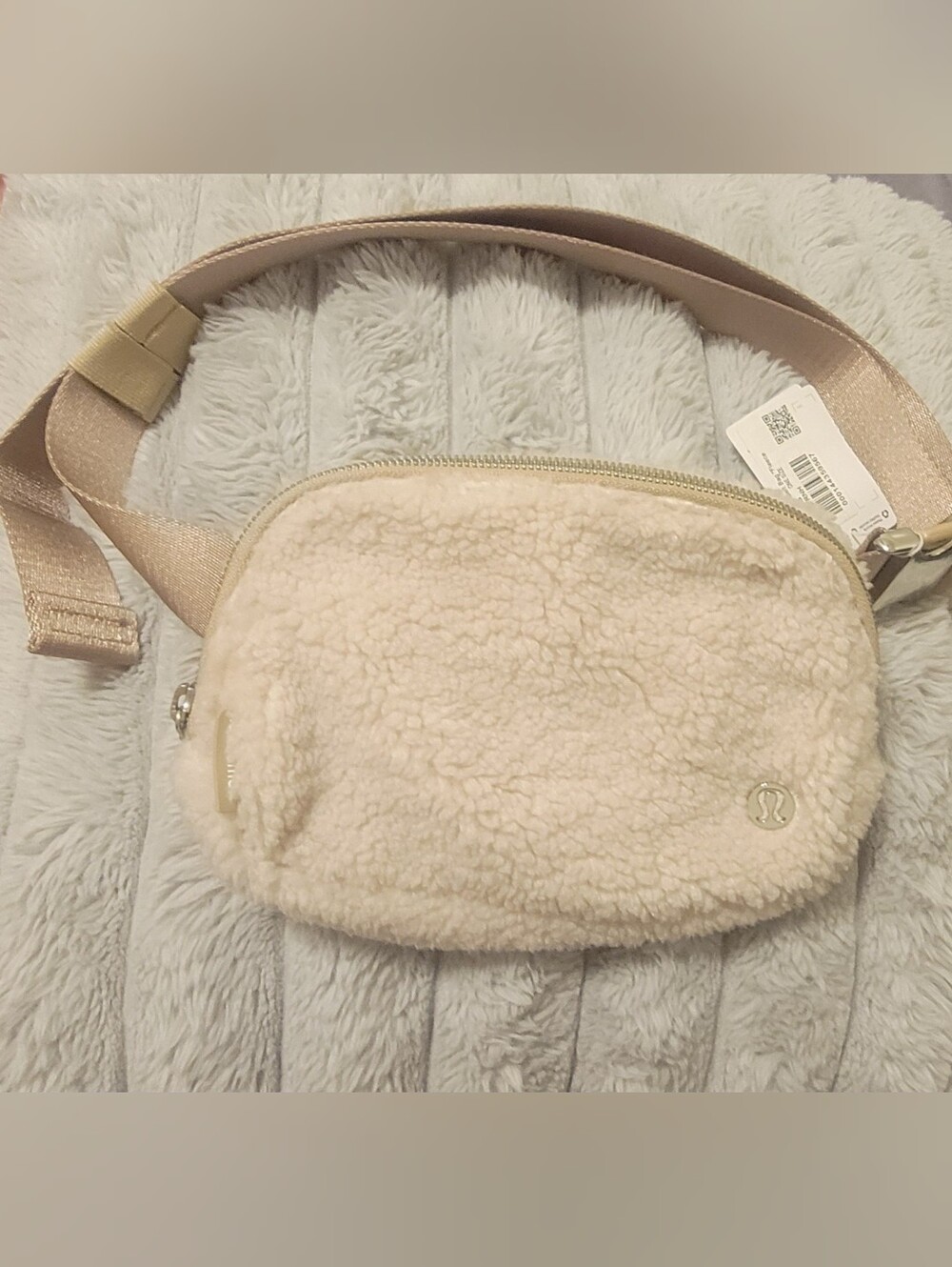 Lululemon Trench Sherpa Crossbody Belt Bag NWT